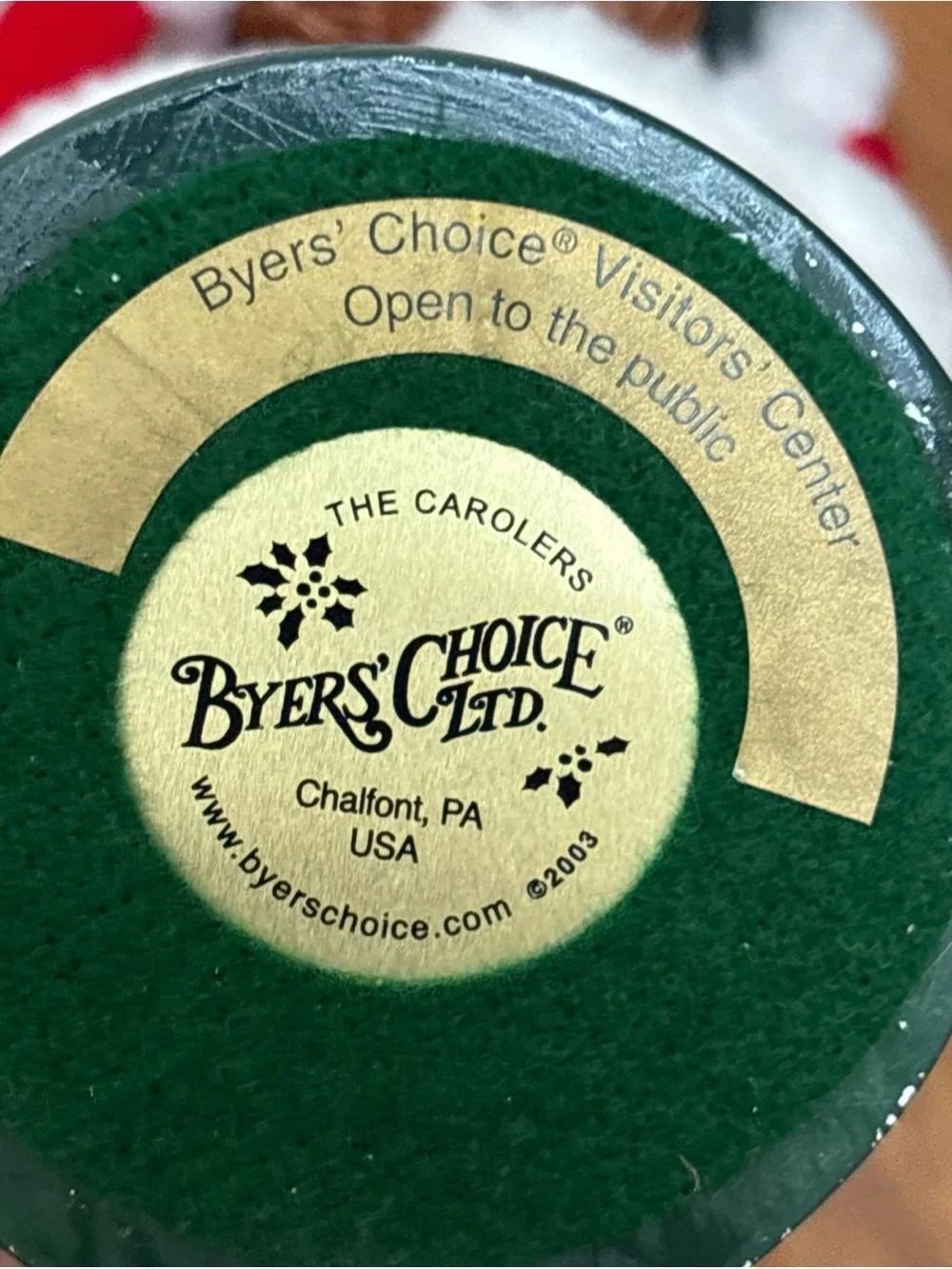 Byers Choice The Carolers Santa & Mrs Claus Christmas 12